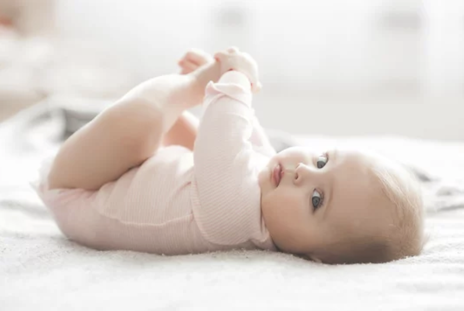 birthing days doula for hire for pregnant and expecting mothers and families, and partners for education, support, and help in washington county oregon